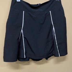 CGblue Luxe Sport Black Golf Tennis Pickle Ball Skort Size 4